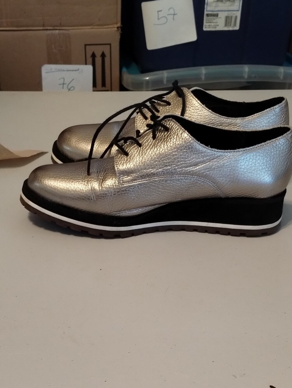 Tristan Metallic Silver Lace-Up SZ 38